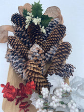 Load image into Gallery viewer, Pine Cone Fire Starters